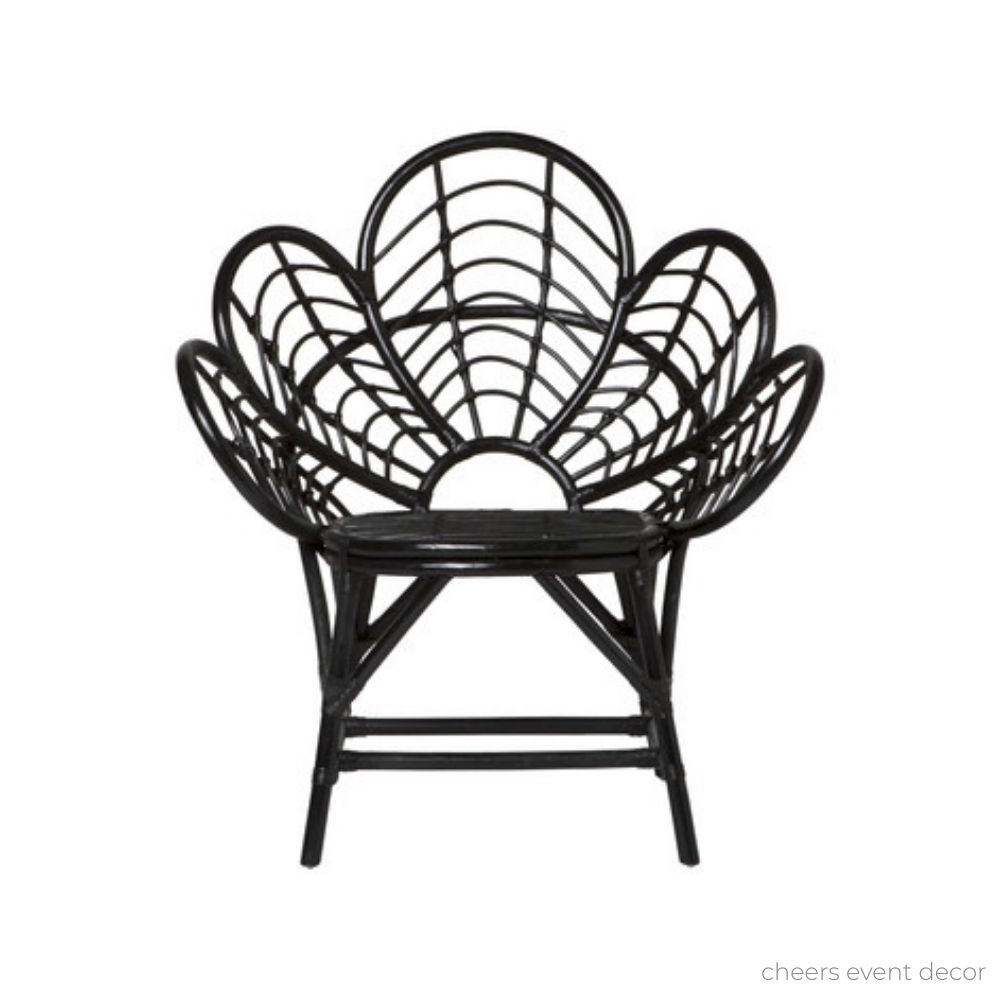 czarny rattanowy fotel boho paw stokrotka